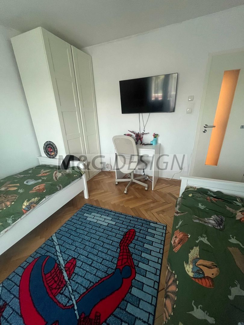 2 camere decomandat 2 balcoane , Bucovina  langa parc cu  centrala - Poză 4