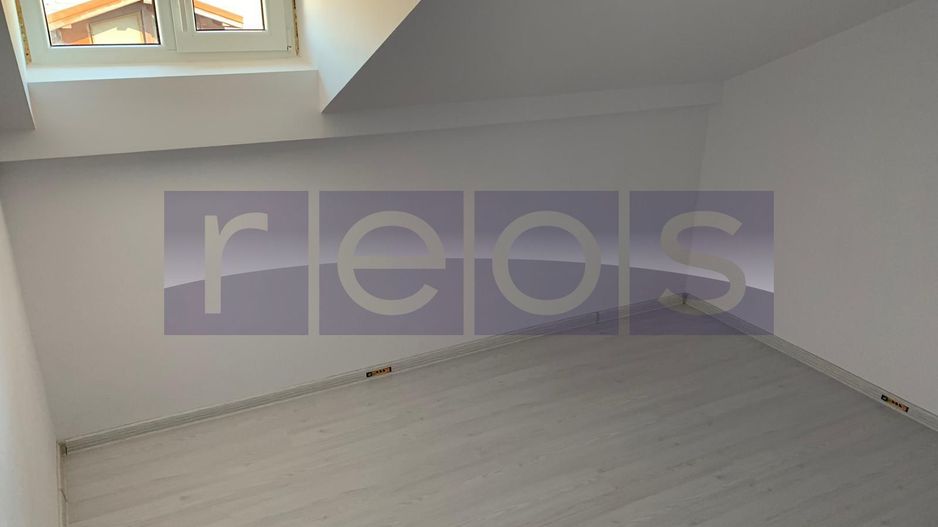 VANZARE - VILA 9 CAMERE  - Vasile Lascar, Mihai Eminescu, Bd. Dacia - Poză 13