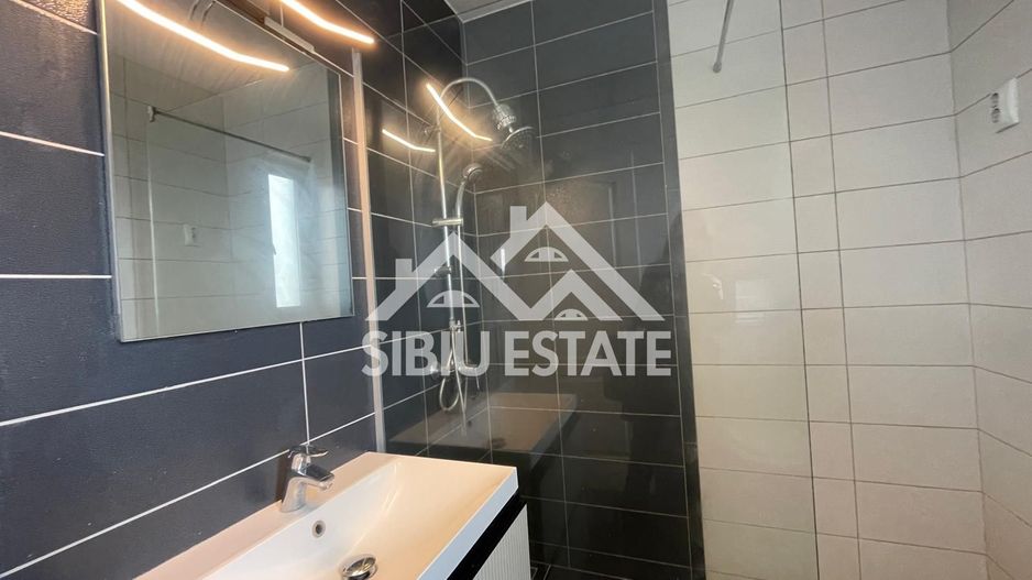 Apartament de inchiriat central 2 camere, parcare subterana Sibiu - Poză 8