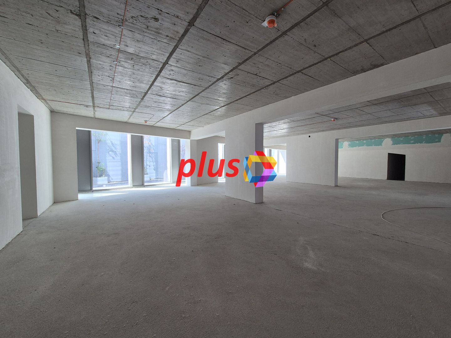 Spatiu ultramodern  nou - 595 mp - Poză 1