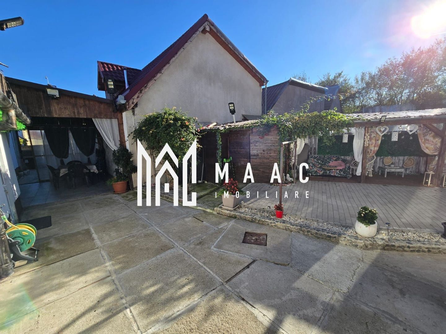 Casa 7 camere 3 bai 2 intrari Zona Garii - Poză 30