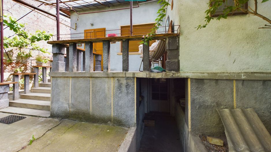 Casă pe strada Petru Rareș - Poză 6