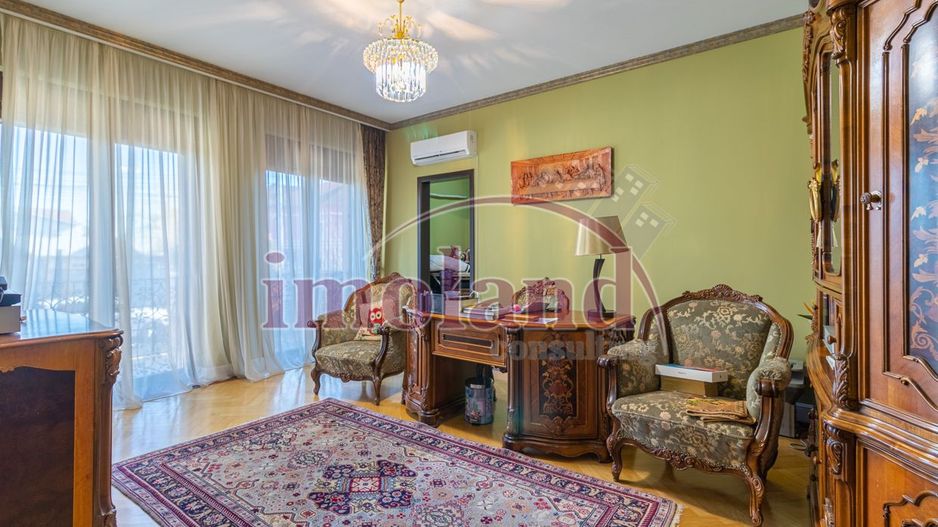 Vila cu piscina si garaj - 6 dormitoare - Pantelimon - Poză 12