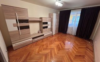 Apartament 3 camere, decomandat - zona Cetate - Poză 1
