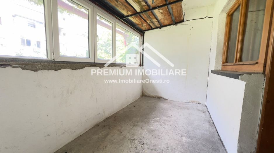 Apartament cu 3 camere decomandat - Poză 7
