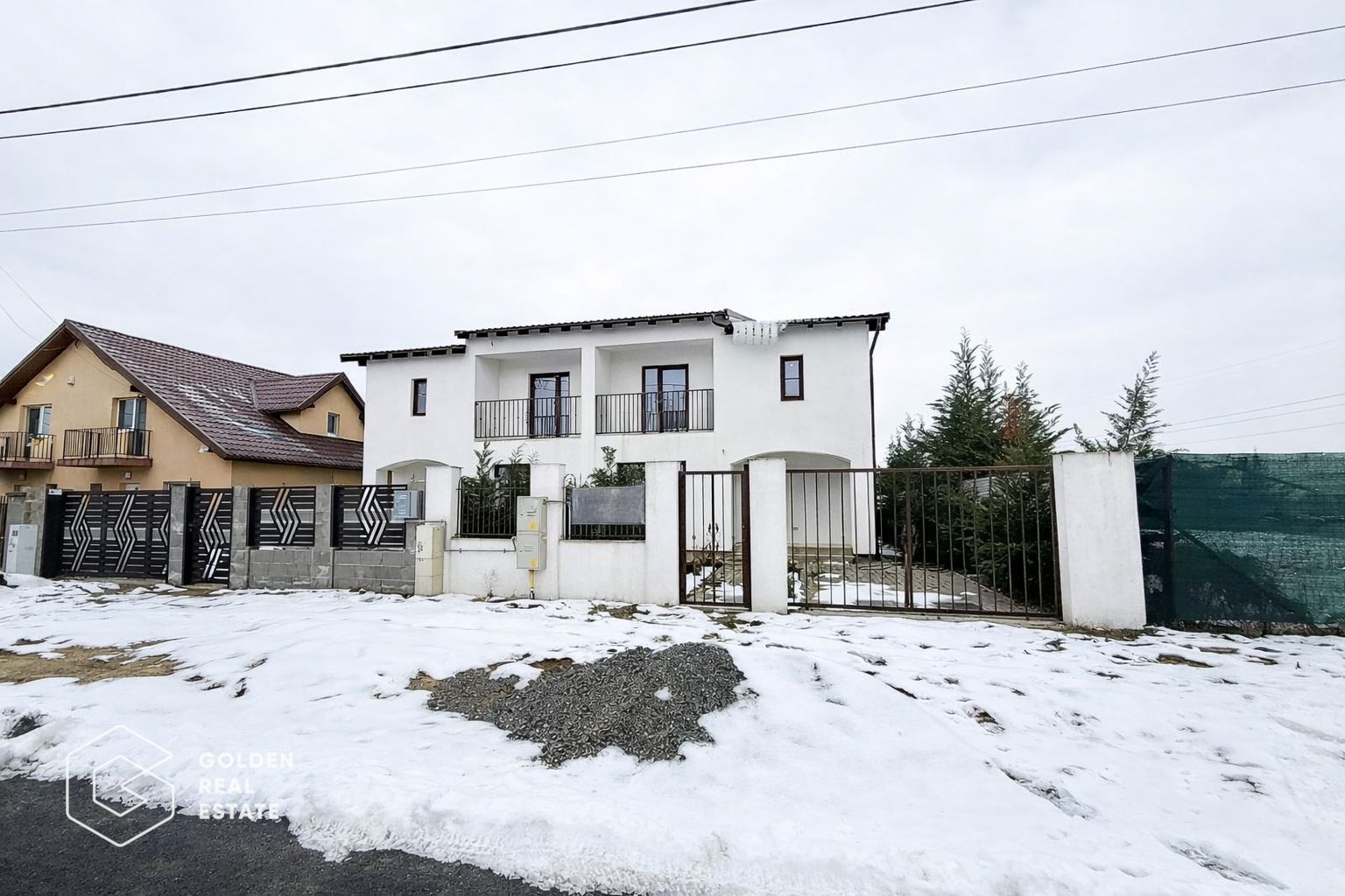 Duplex 5 camere – Moșnița Veche, lângă școală și liceu - Poză 1