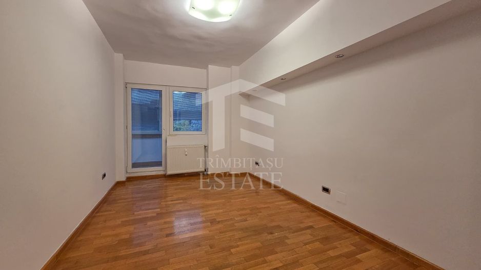 Apart 3 camere birouri stradal Bulevardul Unirii colt Nerva Traian - Poză 18