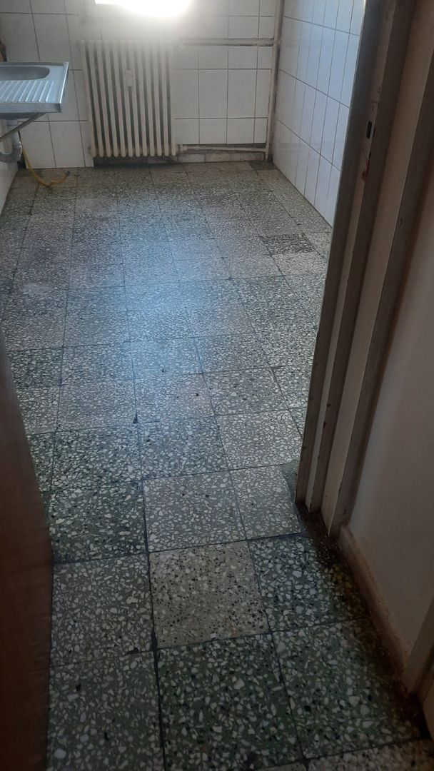 Apartament de vanzare  2 camere Drumul Taberei - Poză 7