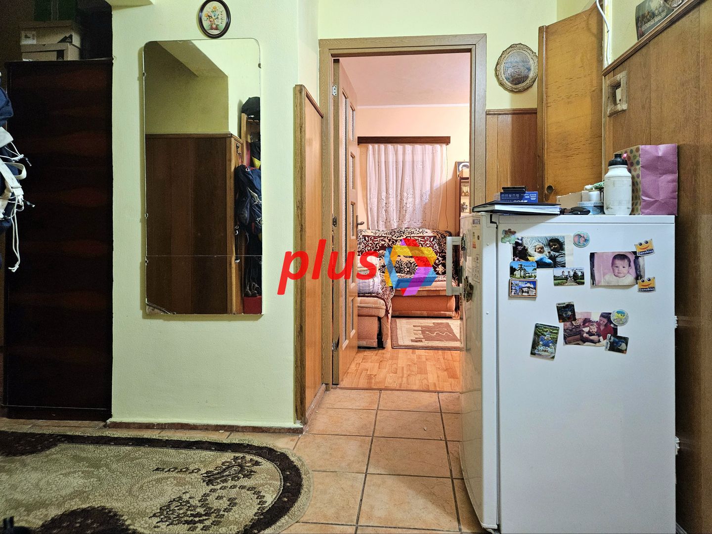 Apartament cu trei camere, zona Racadau 76 mp - Poză 3