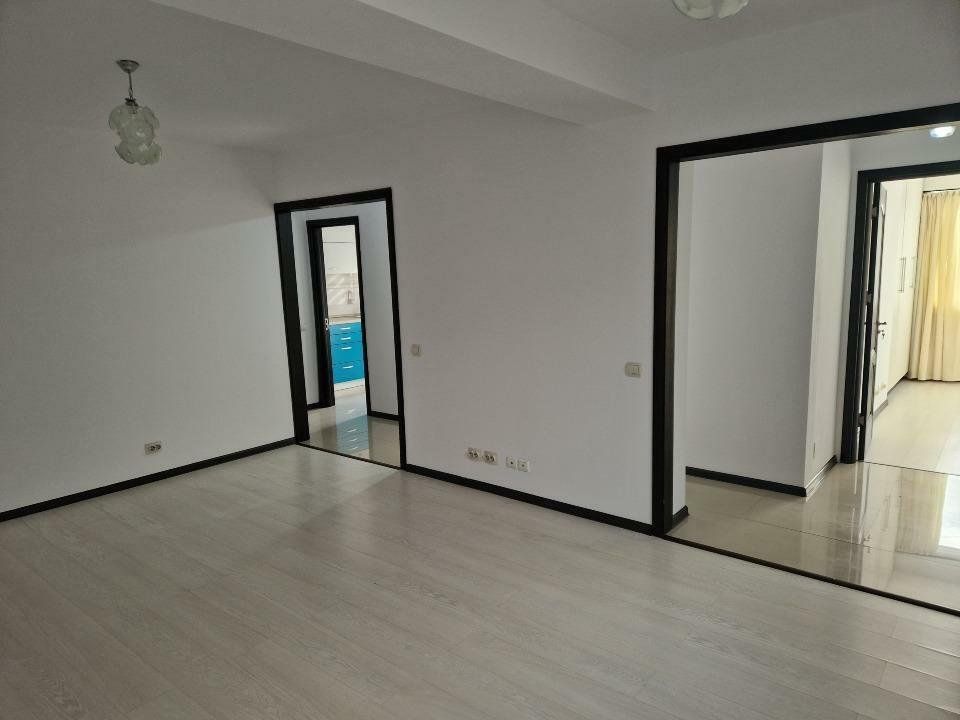 Vanzare apartament 3 camere, Bucureşti, Sector 3, Str Ilioara - Poză 4