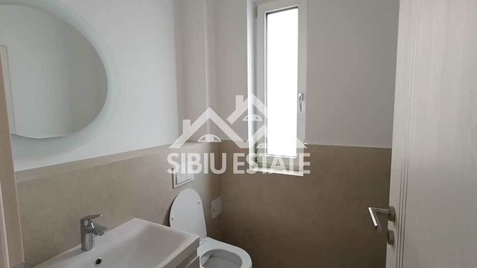 Apartament luminos, ideal locuință sau birou ,parter, 2 locuri parcare - Poză 8