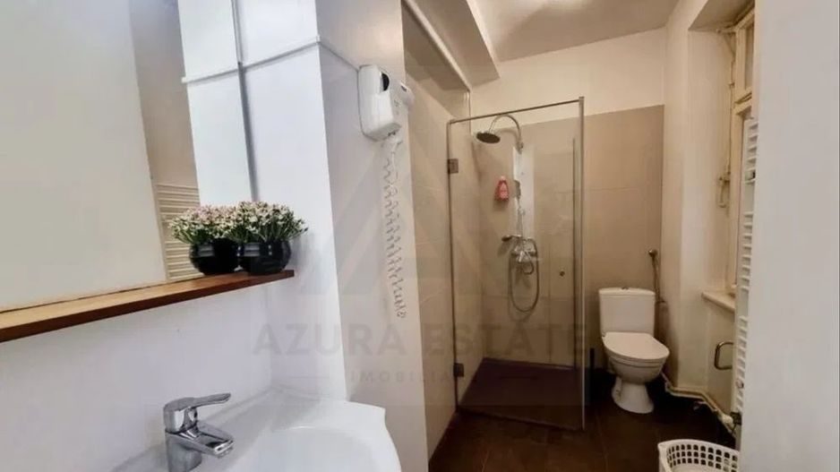 Apartament 2 camere 61 mp utili parter 2 bai 2 pivnite Centrul Istoric - Poză 5