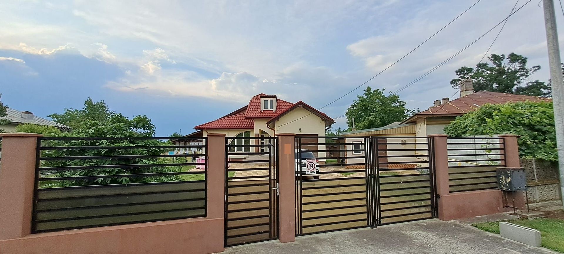 Floresti - Stoenesti, Jud. Giurgiu, vila + garaj + beci, teren 1400 mp - Poză 12