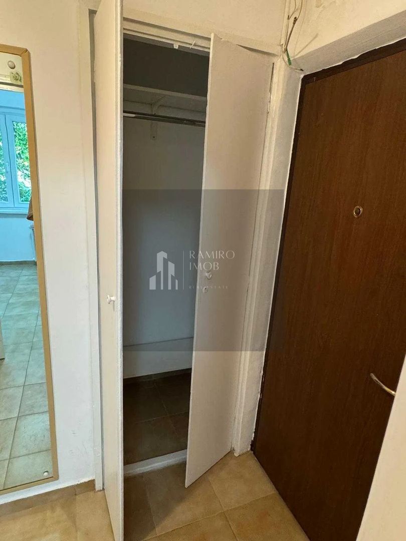 Apartament 3 camere decomandat etaj 2 Brancoveanu/Luica - Poză 3