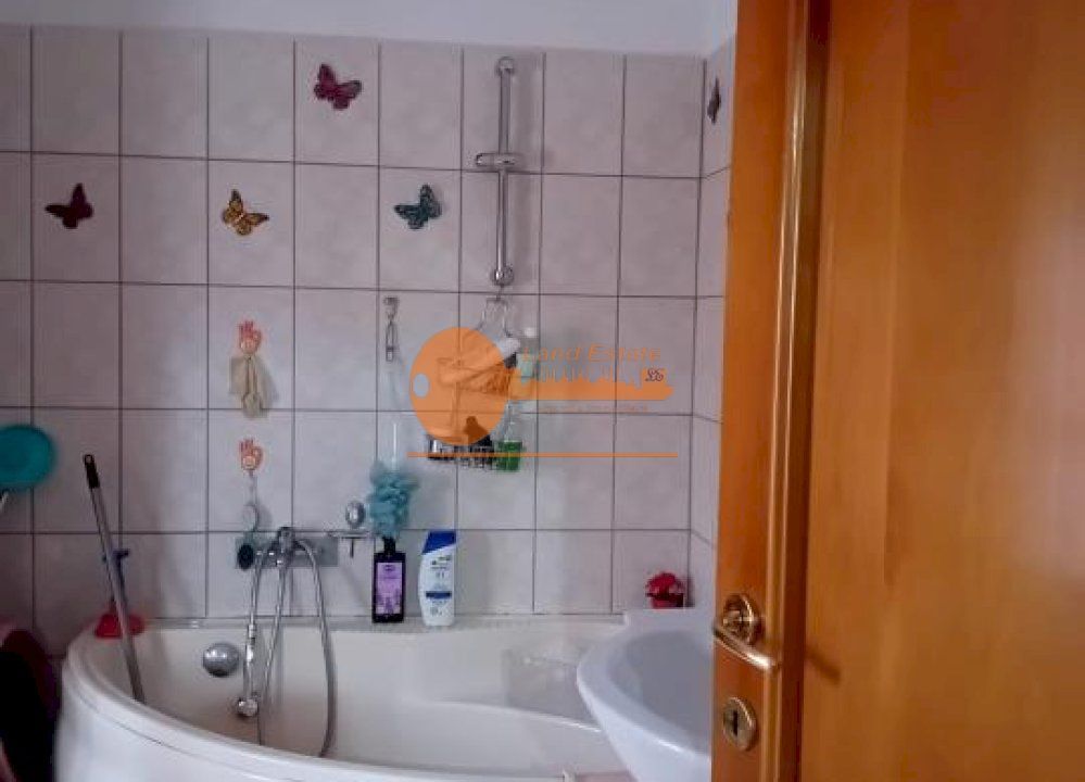 3 camere Liceul Dimitrie GUSTI - Poză 1