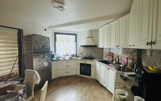 Casă de Vânzare 5 A Teren I Suceava I Centru I  355 000 Euro - Poză 2