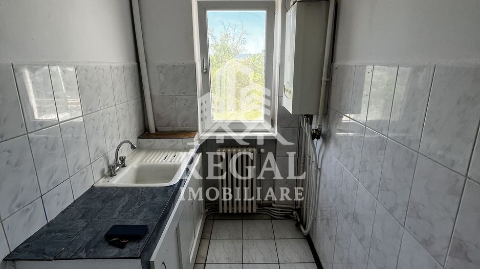 Apartament 2 camere decomandat – Micro 7 | Etaj 2 | Balcon | Panoramă - Poză 4