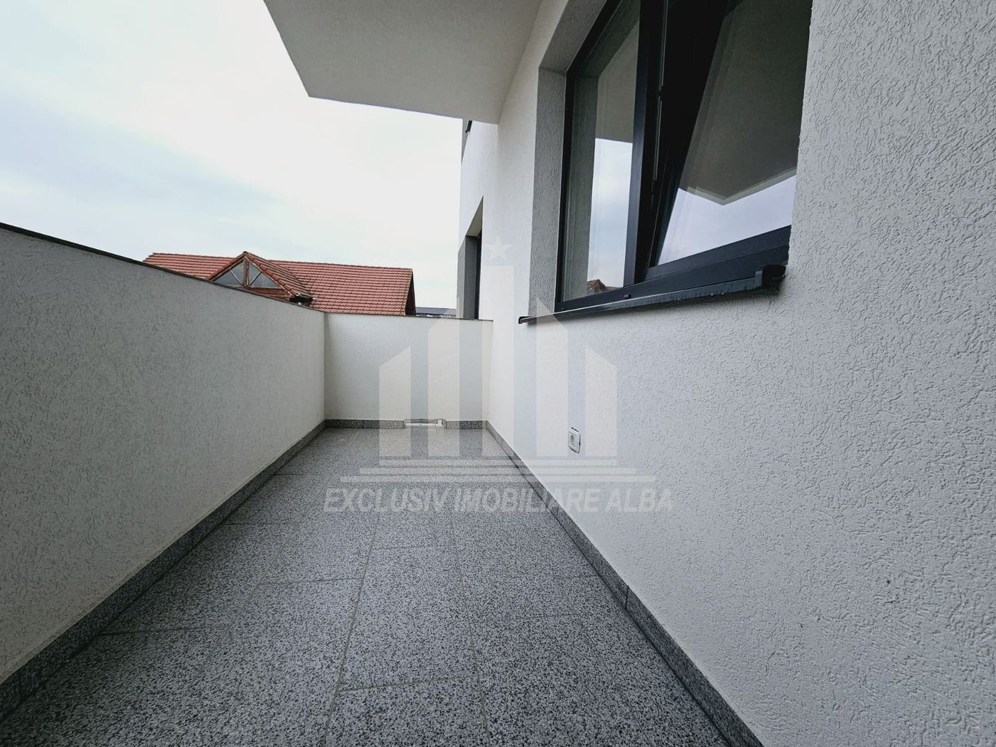 Apartament cu 3 camere decomandate, Alba-Micesti - Poză 8