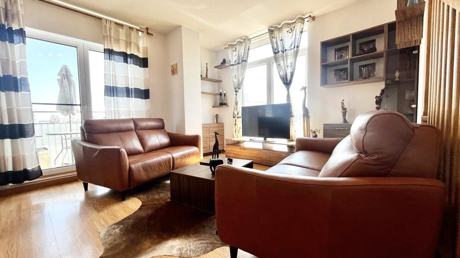 Apartament 3 camere, elegant, pe 2 niveluri,  cu garaj,  zona Aradului - Poză 1