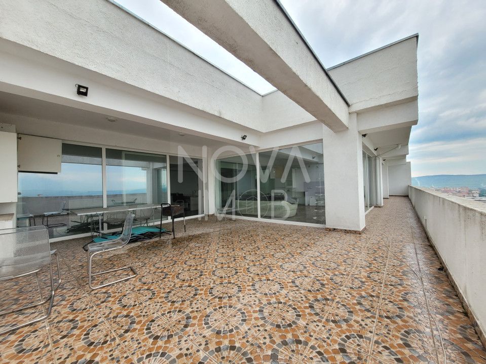 PENTHOUSE DE LUX CU TERASĂ PANORAMICĂ ȘI PRIVELIȘTE SPRE MUNȚII FĂGĂRAȘ - Poză 7