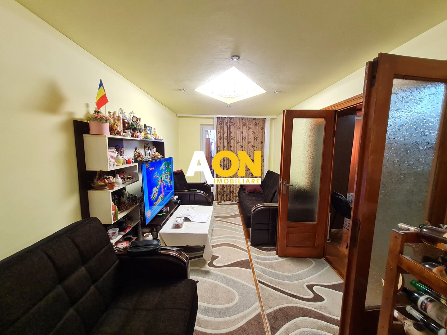 Apartament 3 Camere, 75 mp, Decomandat, Zona Cetate - Poză 1