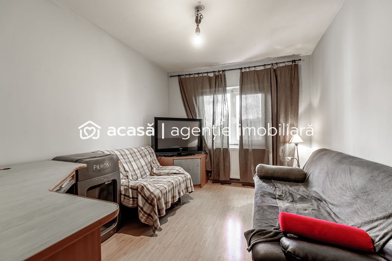 REZERVAT! Apartament 5 camere în Micălaca - Poză 3