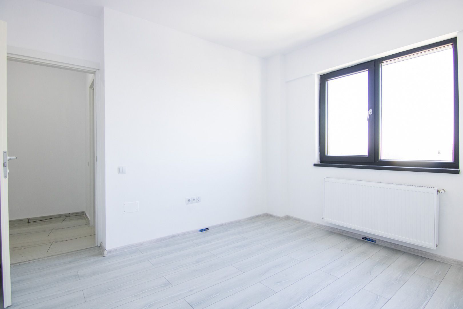 2 camere, 63 mp, etaj 2, BLOC NOU FINALIZAT - Poză 1