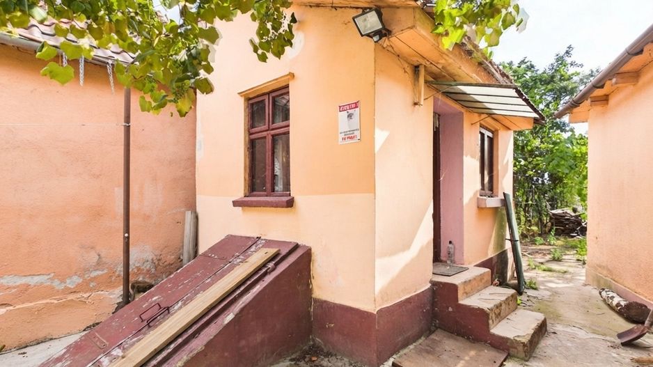 Casă Tileagd, 25 km Oradea, teren 328 mp - Poză 4