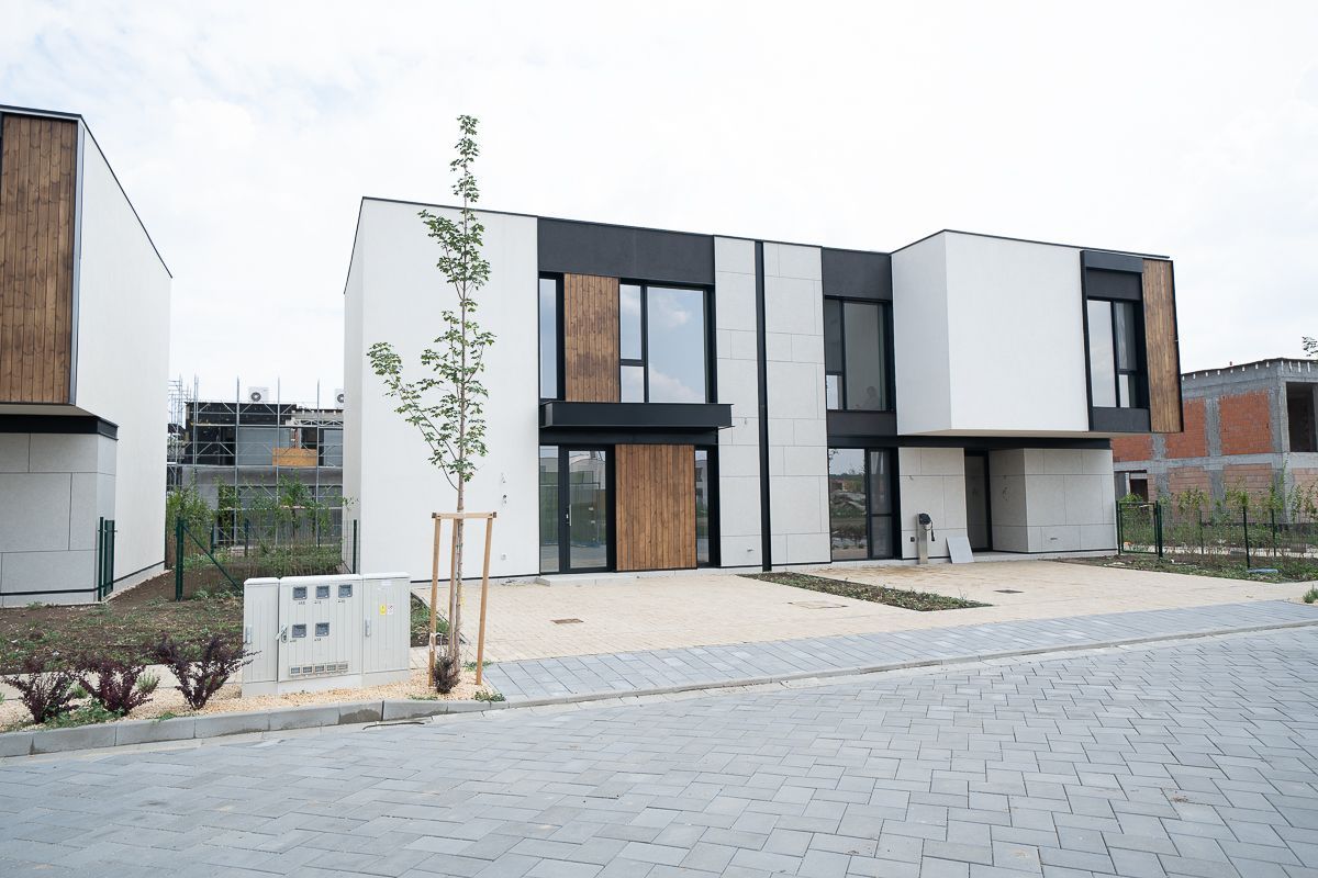 Vila de tip Urban Villa 02 in faza 1 in Amber Forest - Poză 2