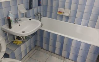 Inchiriez apartament cu 3 camere - Poză 3