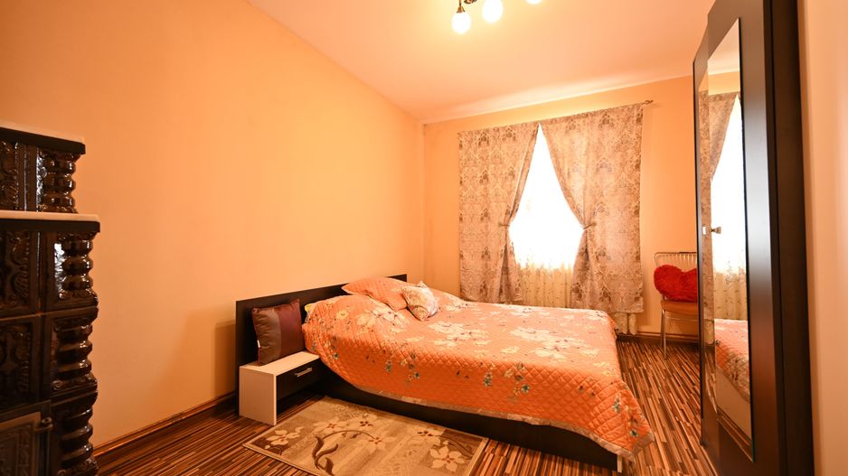 Casa P+1E, cu anexe si hala - Poză 16