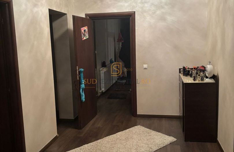 Vila S+P+M de vanzare in Popești Leordeni–teren 623 mp, piscina, garaj - Poză 17