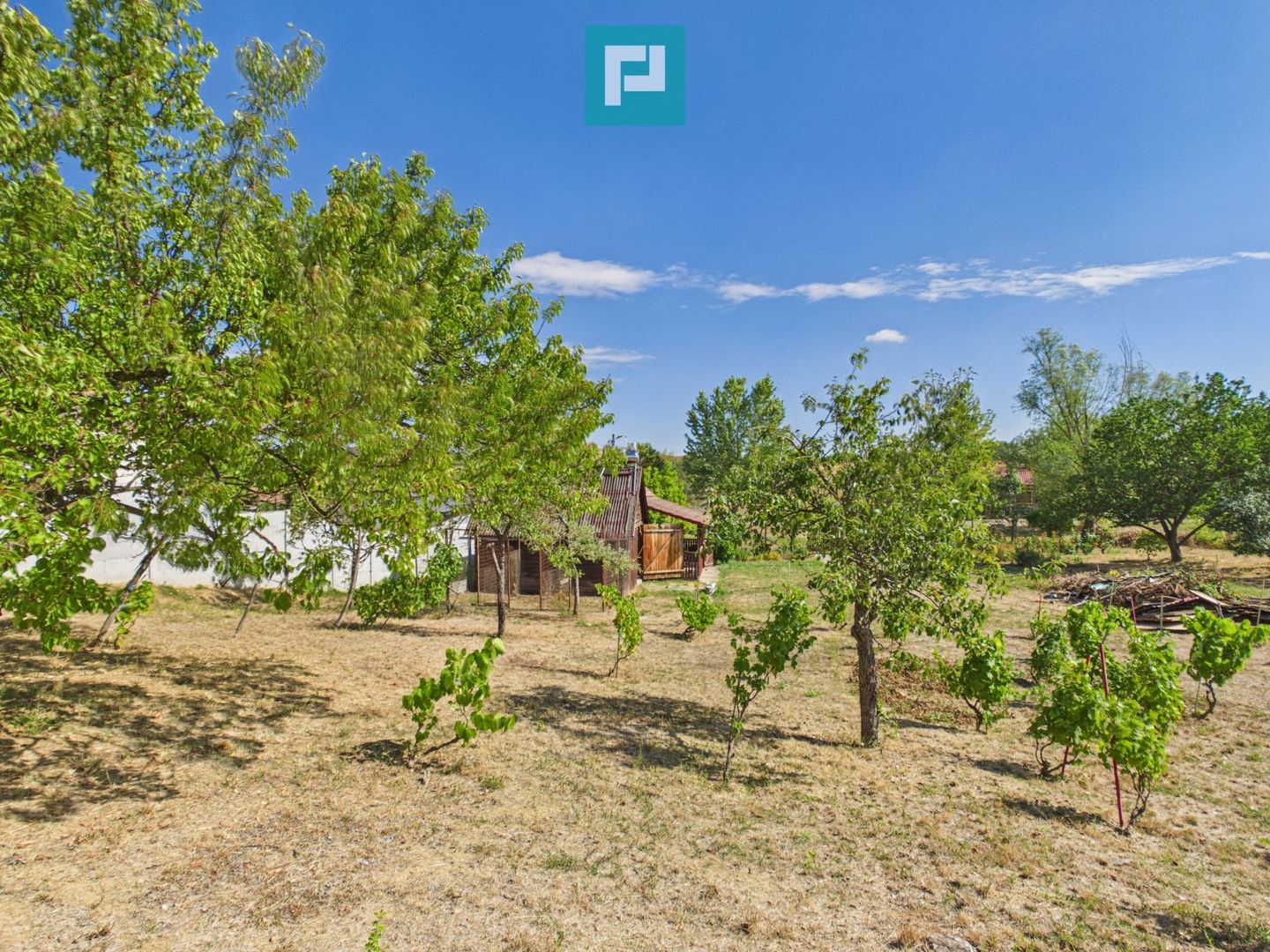 Casă din lemn în Uileacu de Munte – teren 2140 mp - Poză 25