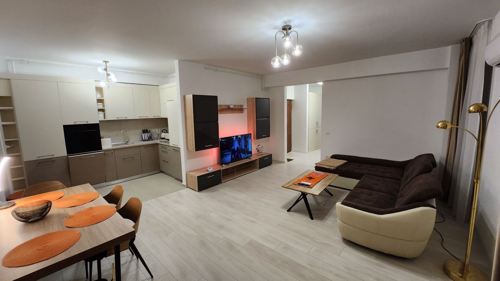 Apartament 2 camere parcare subterana - Poză 1