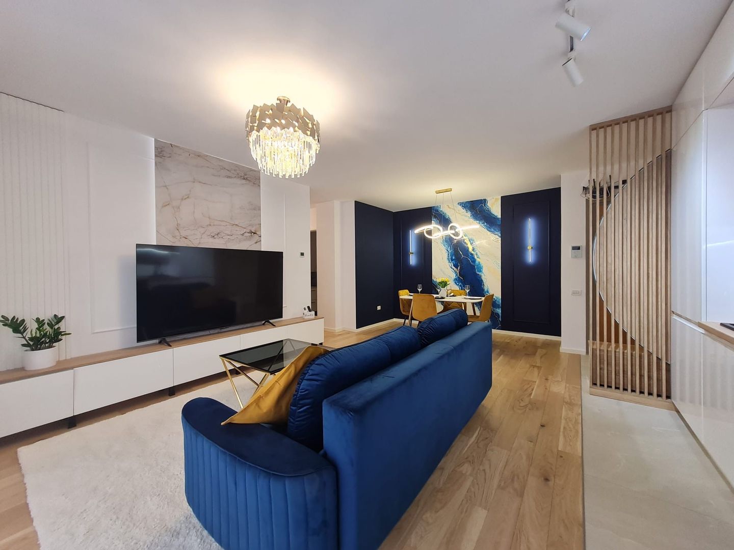 Lux și calitate la 5 minute de Piața Victoriei - Poză 1