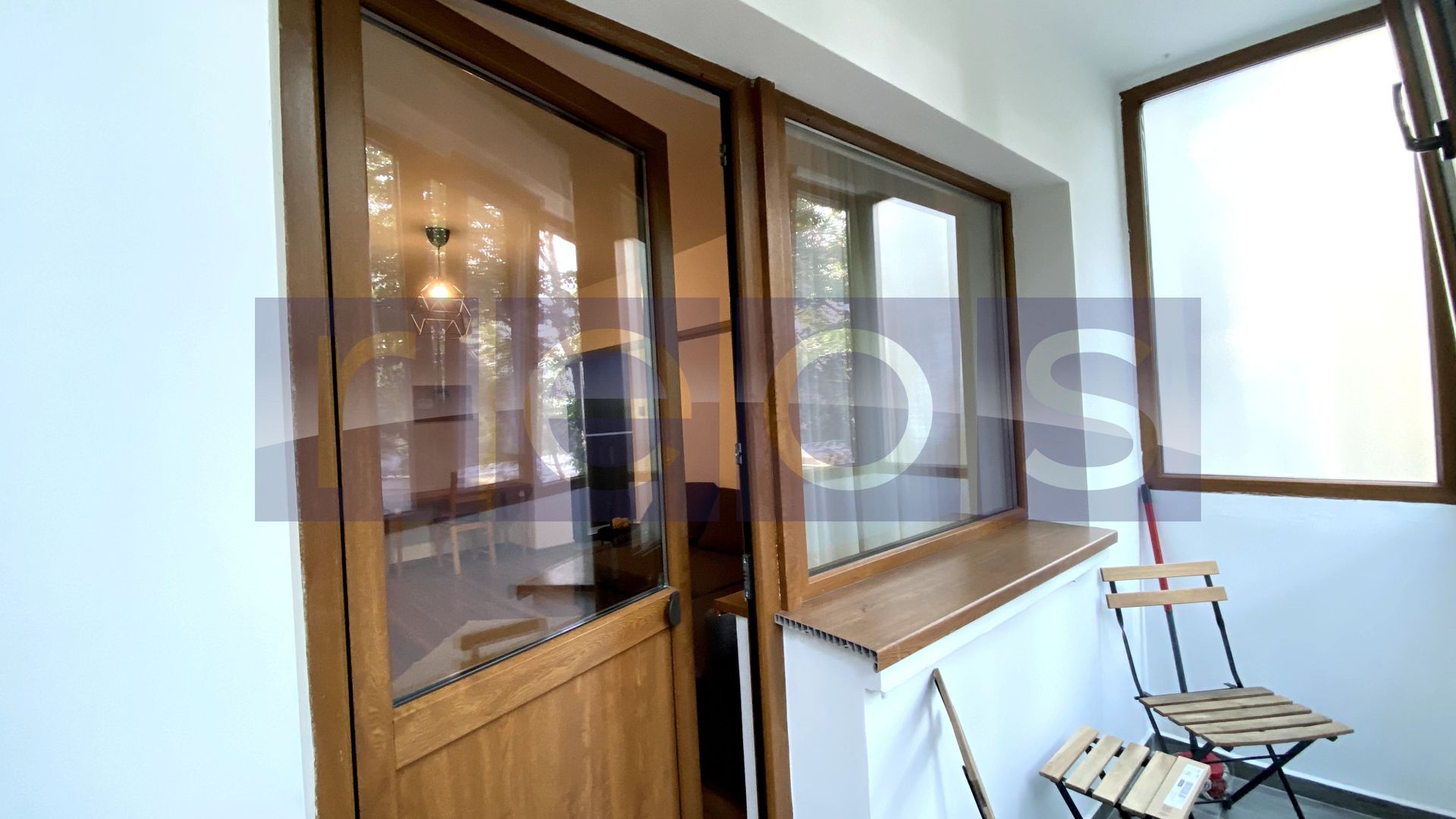 DE VANZARE APARTAMENT 2 CAMERE | RENOVAT | ETAJ 2/8 | PANDURI - Poză 15