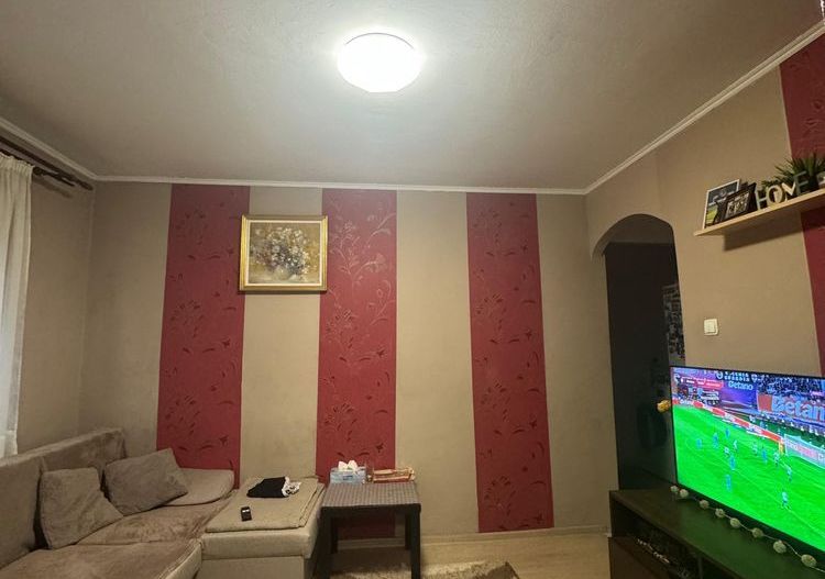 Apartament 2 camere semidecomandat 42 mp etaj 1 Marasti - Poză 1