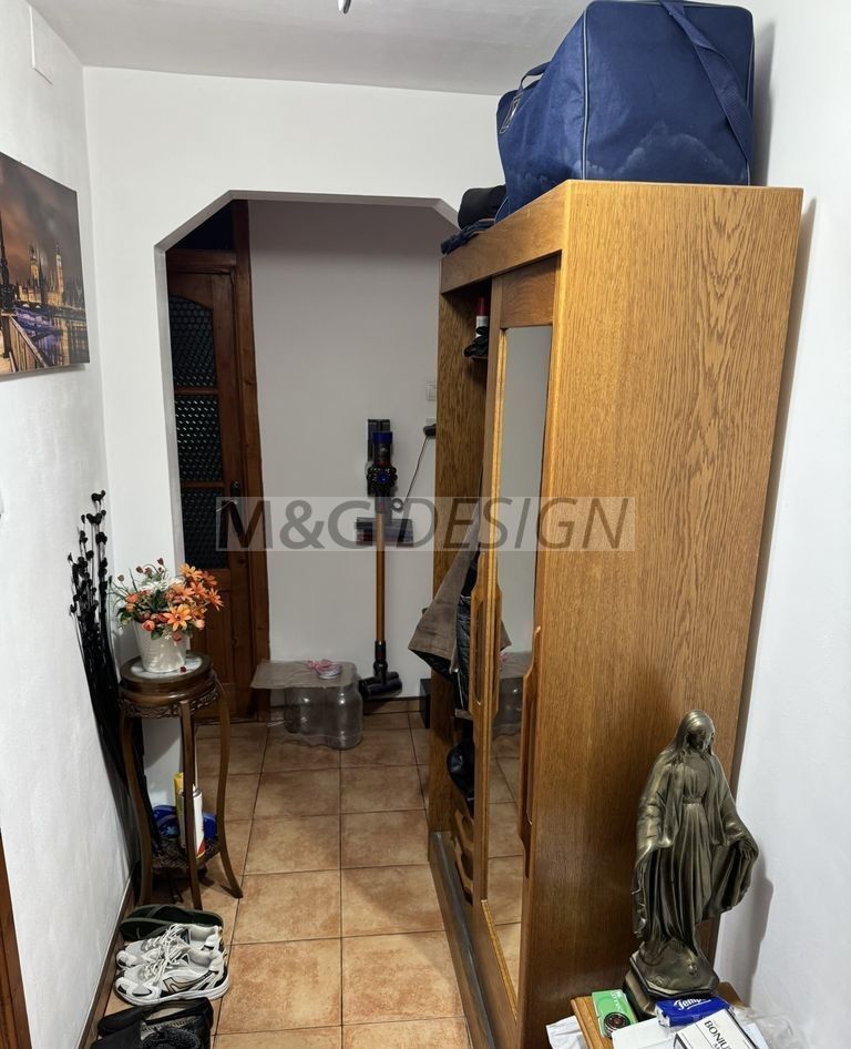 Apartament 2 camere Aradului etaj 1 cu centrala - Poză 6