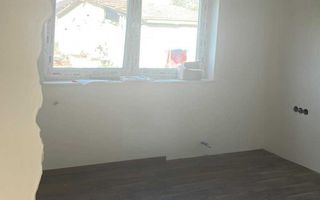 Casă de vânzare ,preț 110.000euro - Poză 6