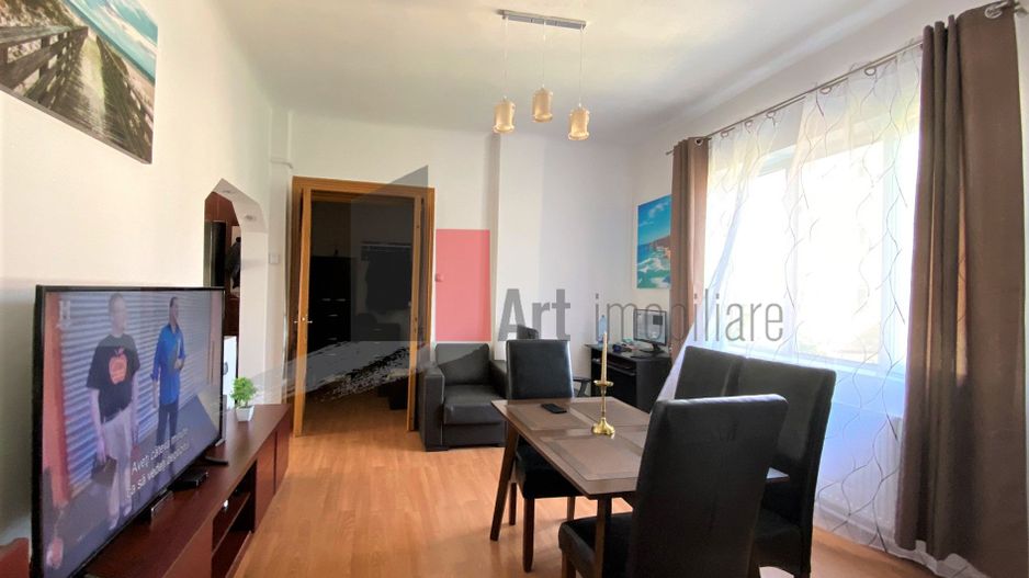 Apartament 3 camere in vila, curte comuna - Calea Mosilor - Poză 9