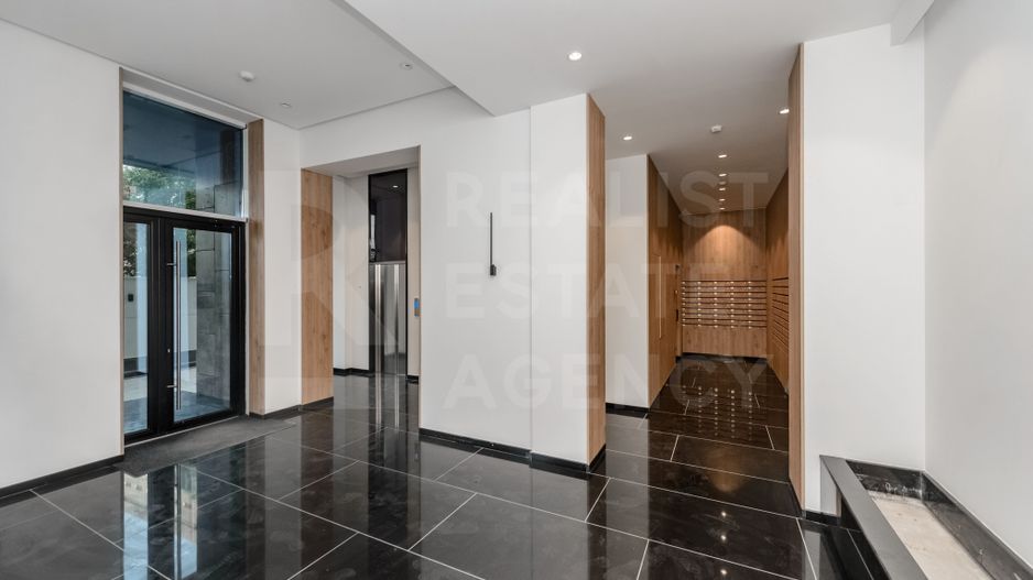 Vânzare, apartament, 2 dormitoare + living- 82 mp, Buiucani - Poză 18