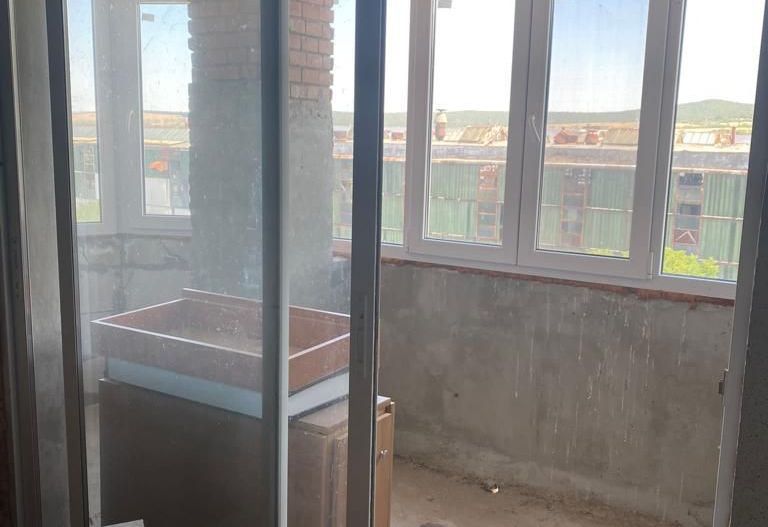 Apartament de vânzare cu 3 camere semifinisat - Poză 7
