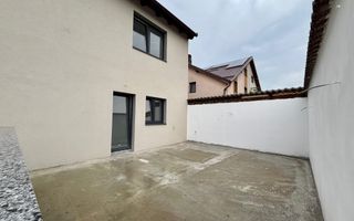 Casă INDIVIDUALĂ cu PIVNIȚĂ și POD în Sibiu - Poză 6