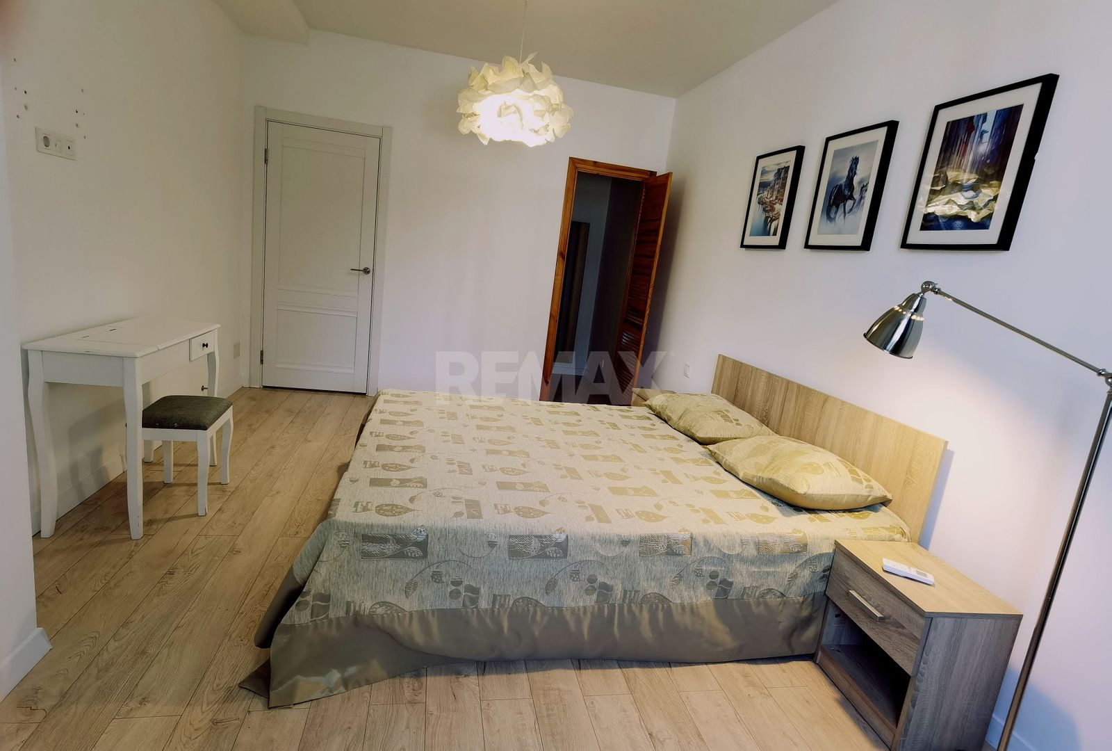 Spre chirie I Apartament modern cu 2 dormitoare și living I Zona Centru I - Poză 15