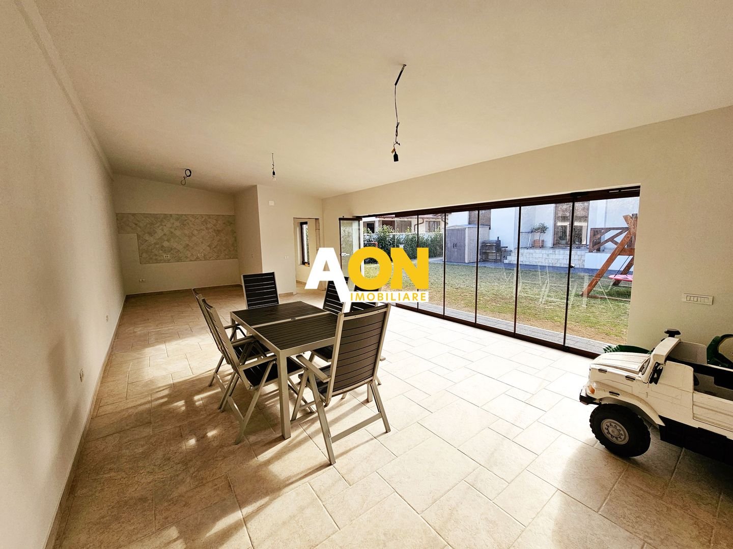 Casa noua, 6 camere, P+M, toate utilitatile, 608 mp teren, Micesti - Poză 21