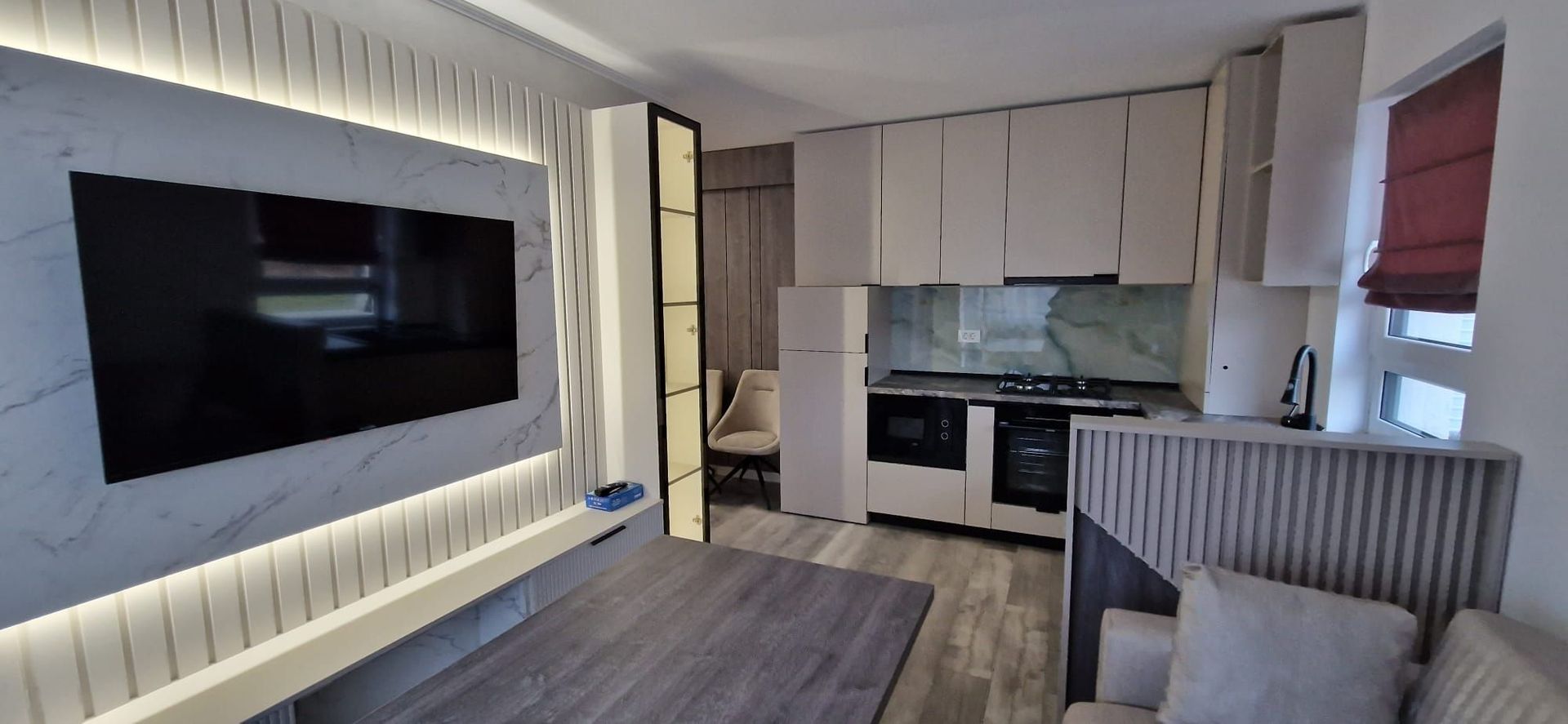 Apartament 2 camere , 50.5mp, 90000euro cu TVA +loc parcare-Rediu - Poză 2