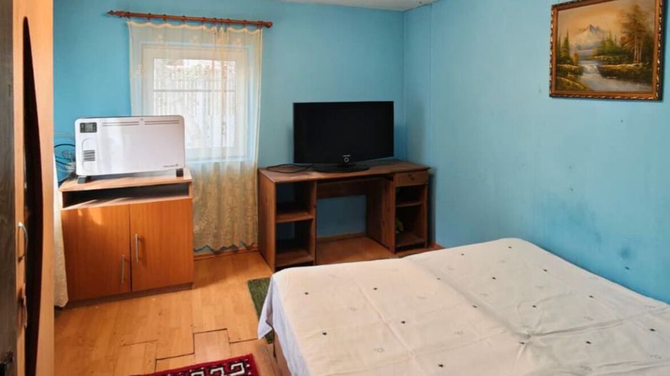 Se oferă spre vânzare casă 3 camere individuală la curte zona Salaj - Poză 3