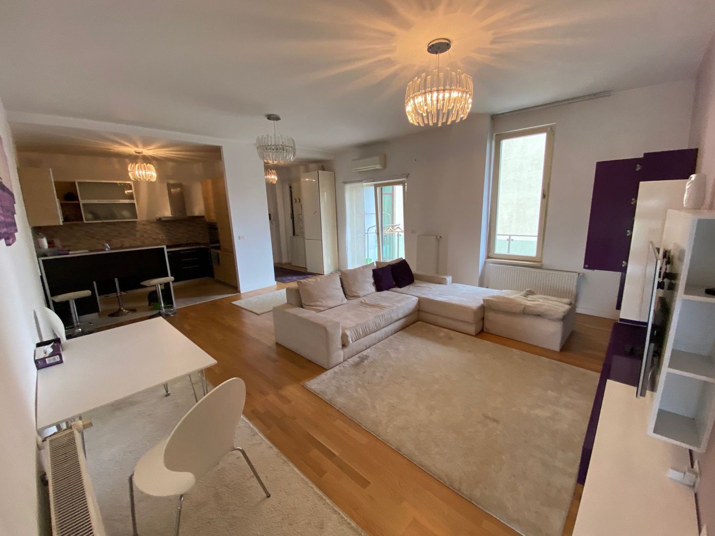 Spatios si modern cu garaj subteran - Poză 7