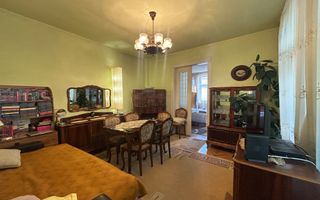 Vanzare apartament la casa in zona Horea! - Poză 1