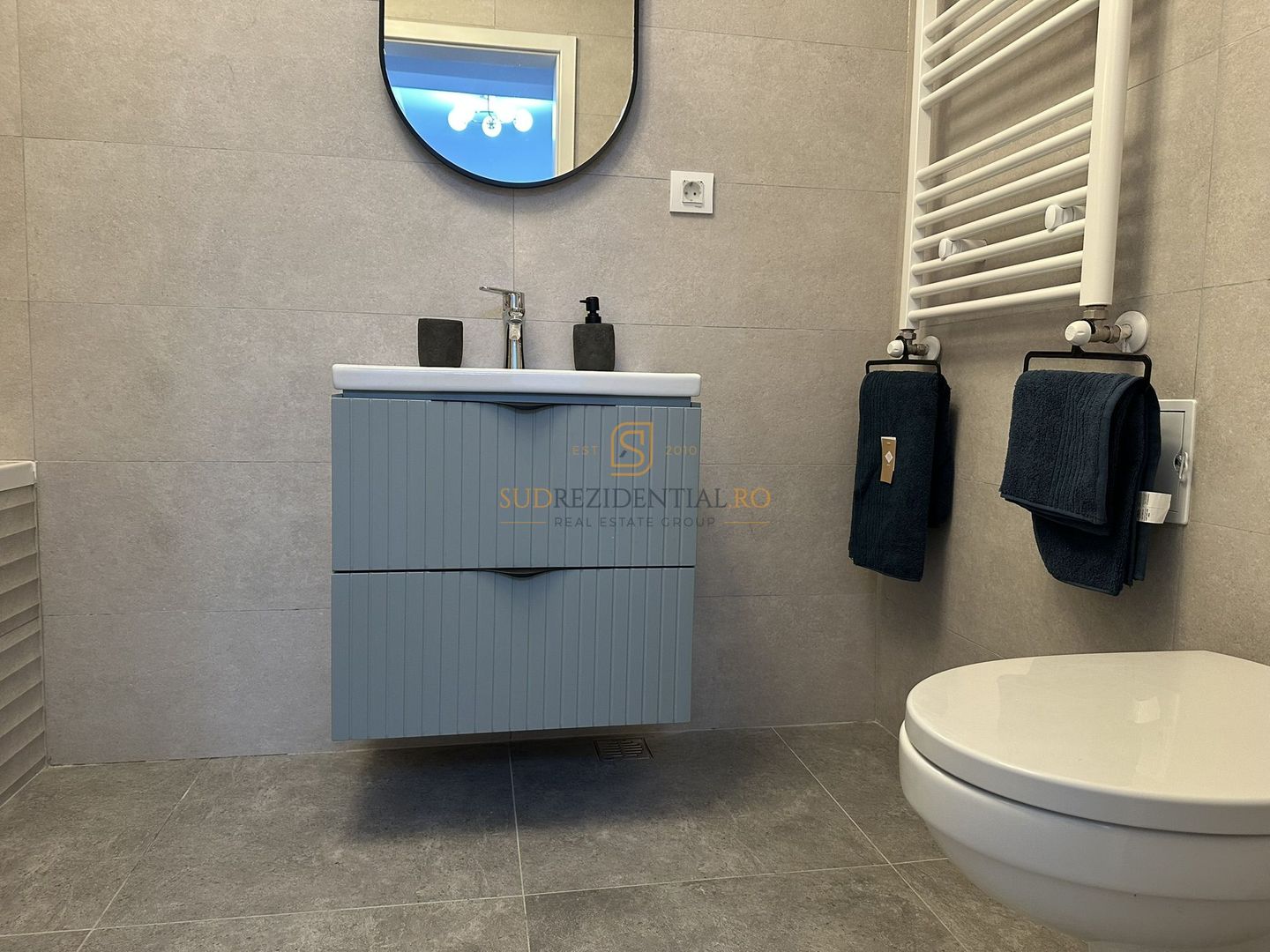 De închiriat 2 camere, Vienna Parkside, Mobilat + Parcare - Poză 7